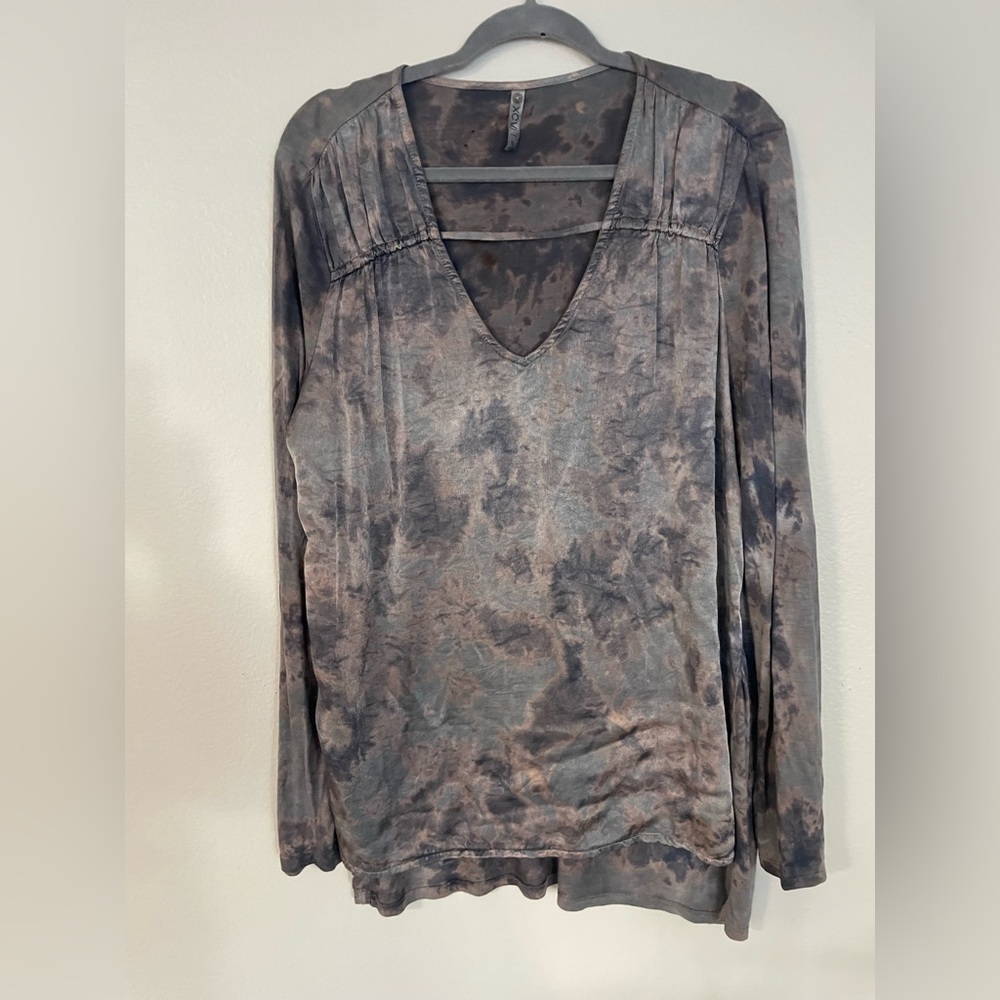 XCVI multicolor blouse, size medium. VERY SOFT material.